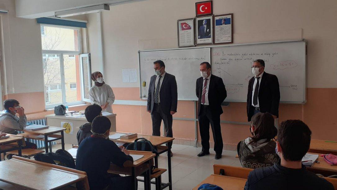 İlçe Milli Eğitim Müdürü Sayın Hafız Orhan AYGÜN'den 15 Temmuz YBO ya ziyaret.